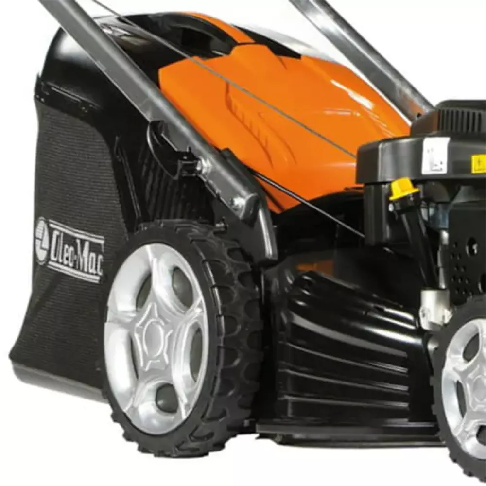 Газонокосилка бензиновая Oleo-Mac G 48 TK ALLROAD PLUS 4, 6611-9182E1M
