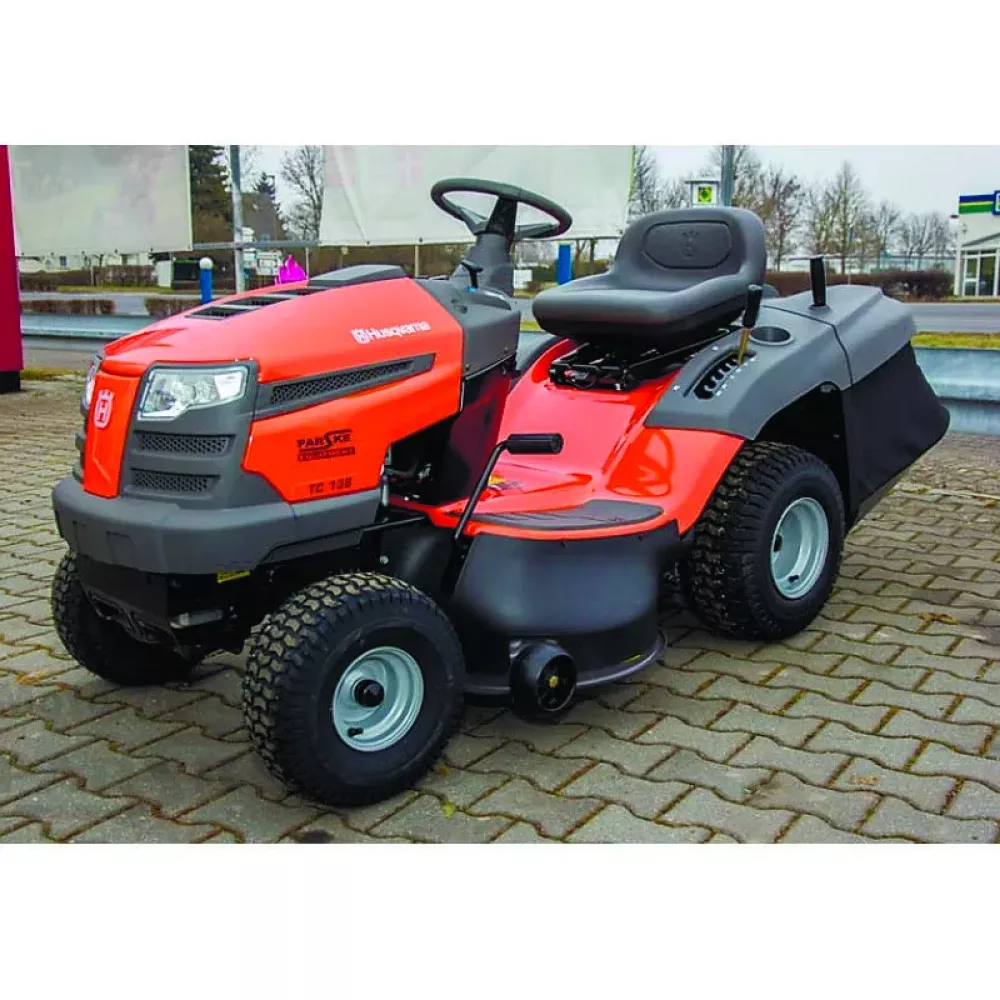 Садовый трактор Husqvarna TC 138, 9605101-79