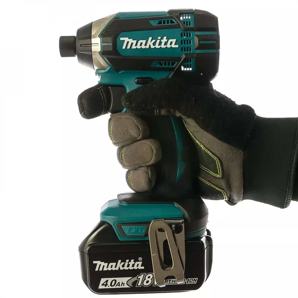 Makita DTD152RME аккумуляторный ударный шуруповерт (2 x 4 Ач, З/У)