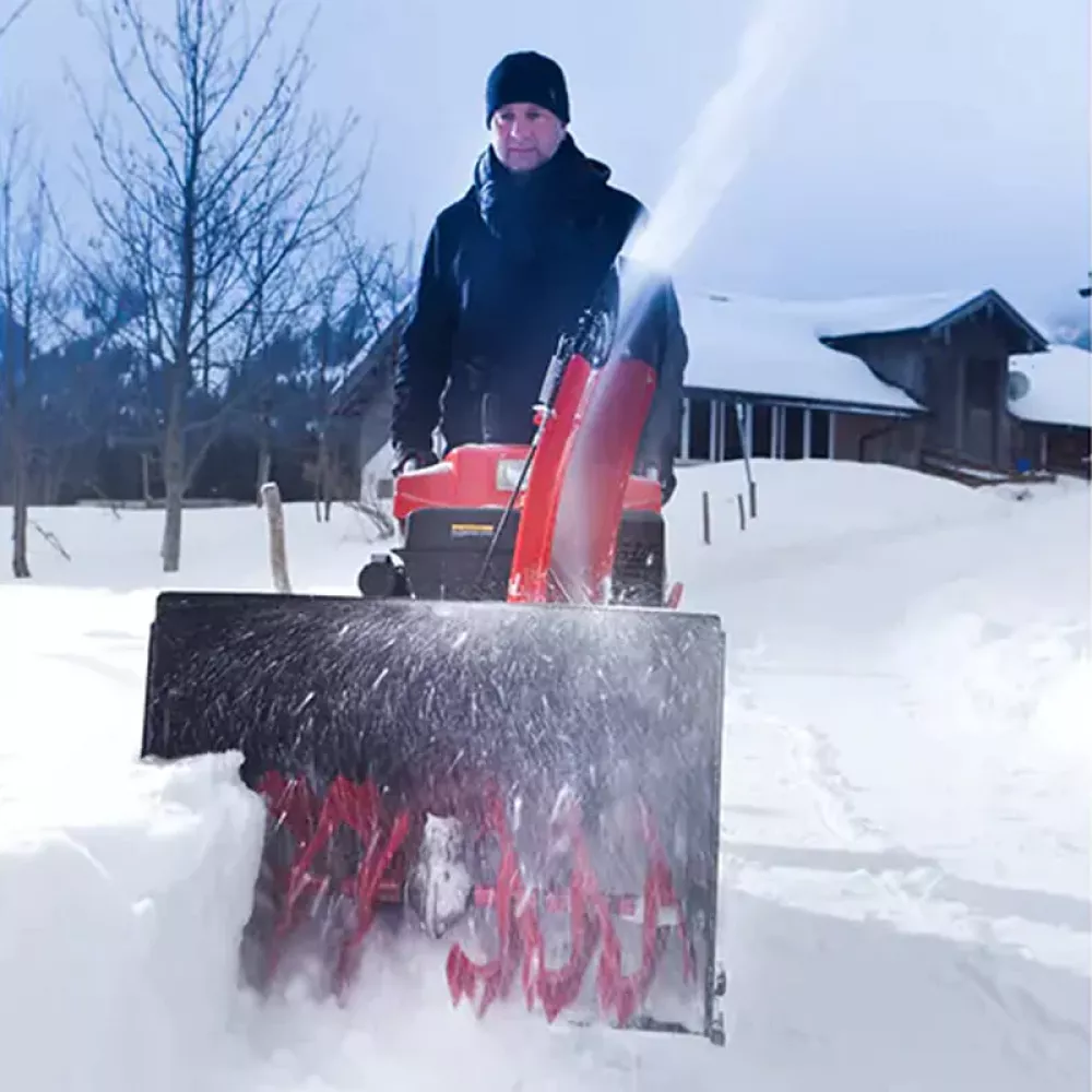 AL-KO SnowLine 700 E снегоуборщик бензиновый 112931