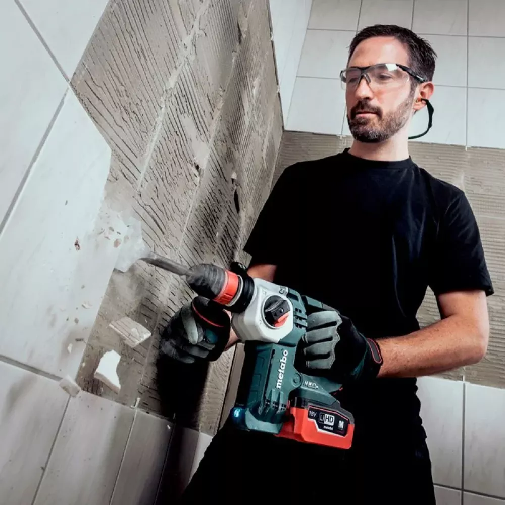 Metabo KHA 18 LTX BL 24 Quick перфоратор в кейсе (2 x 4 Ач, ЗУ) 600211500