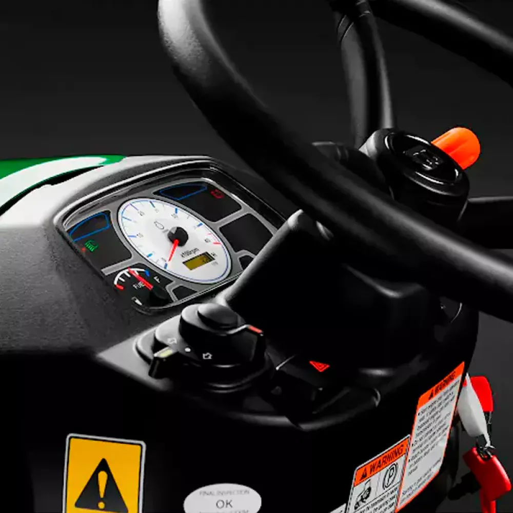 Caiman Dako19H машина газонокосильная (индустриальные колеса)