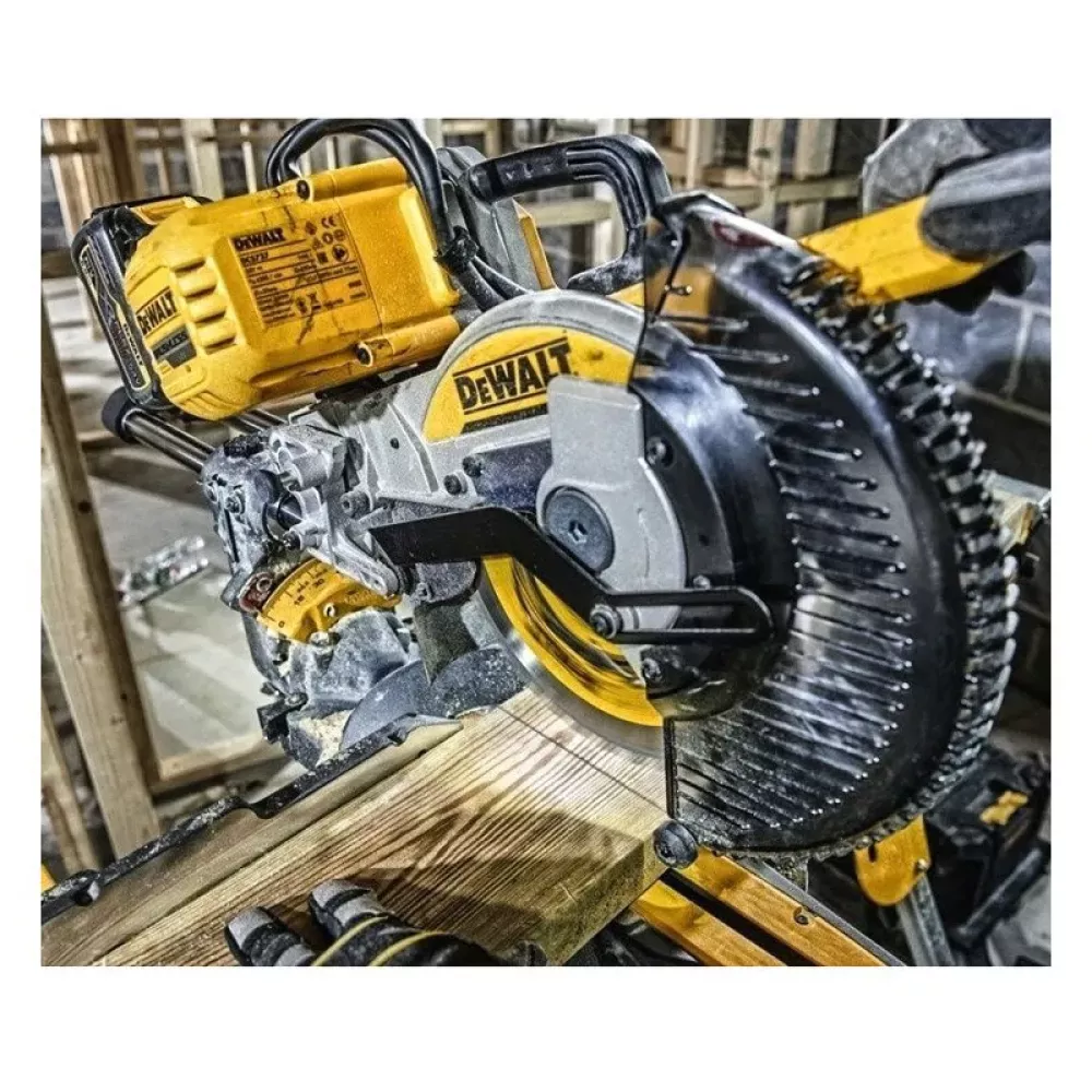 DeWalt DCS727N аккумуляторная торцовочная пила (без АКБ и ЗУ)