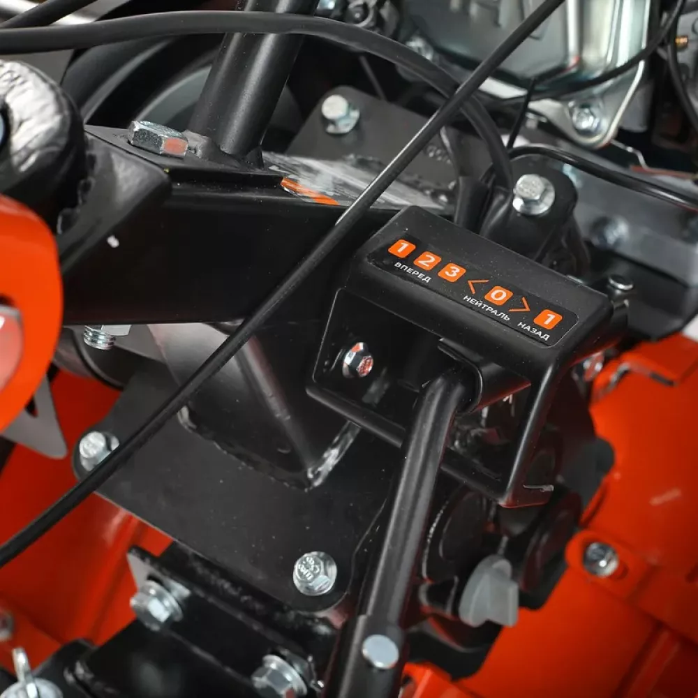 Мотоблок бензиновый Patriot Урал M (колеса EXTREME), 440107007