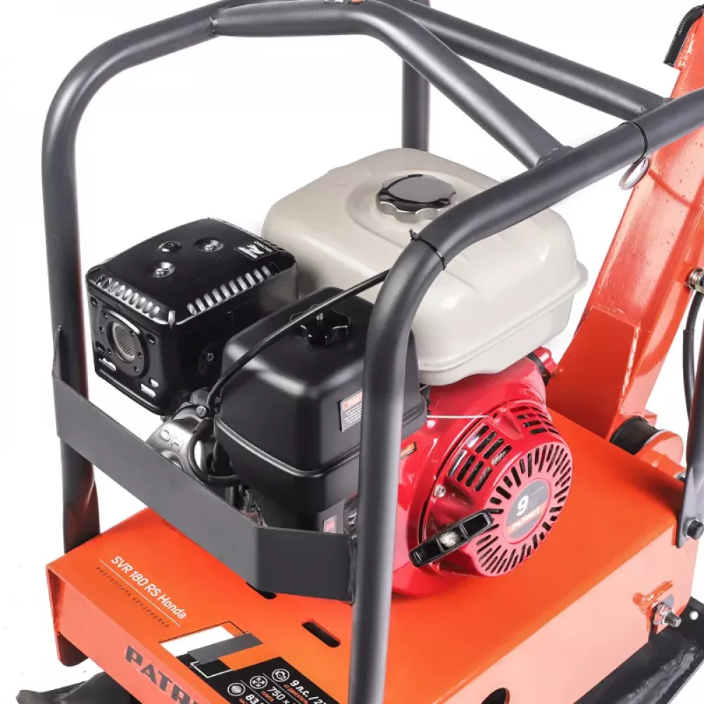 PATRIOT SVR-180 RS Honda виброплита бензиновая реверсивная 550123180