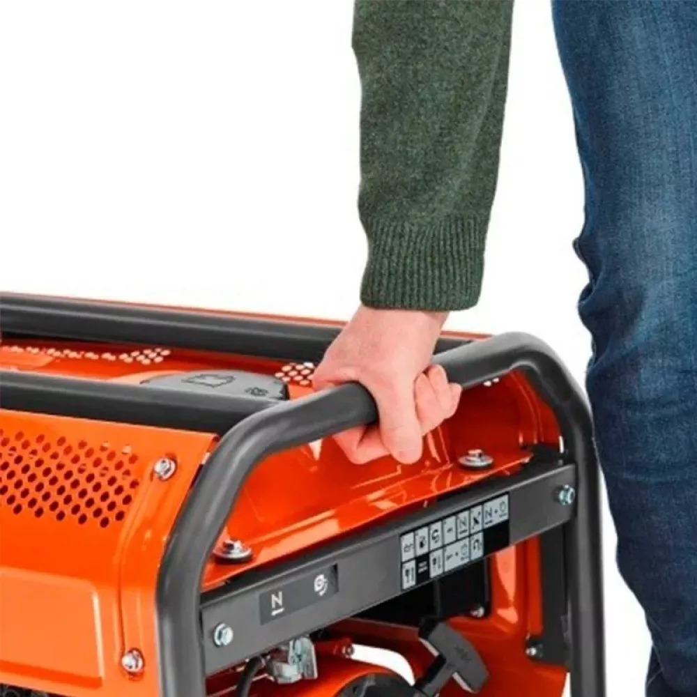 Husqvarna G3200P бензиновый генератор 9676651-02