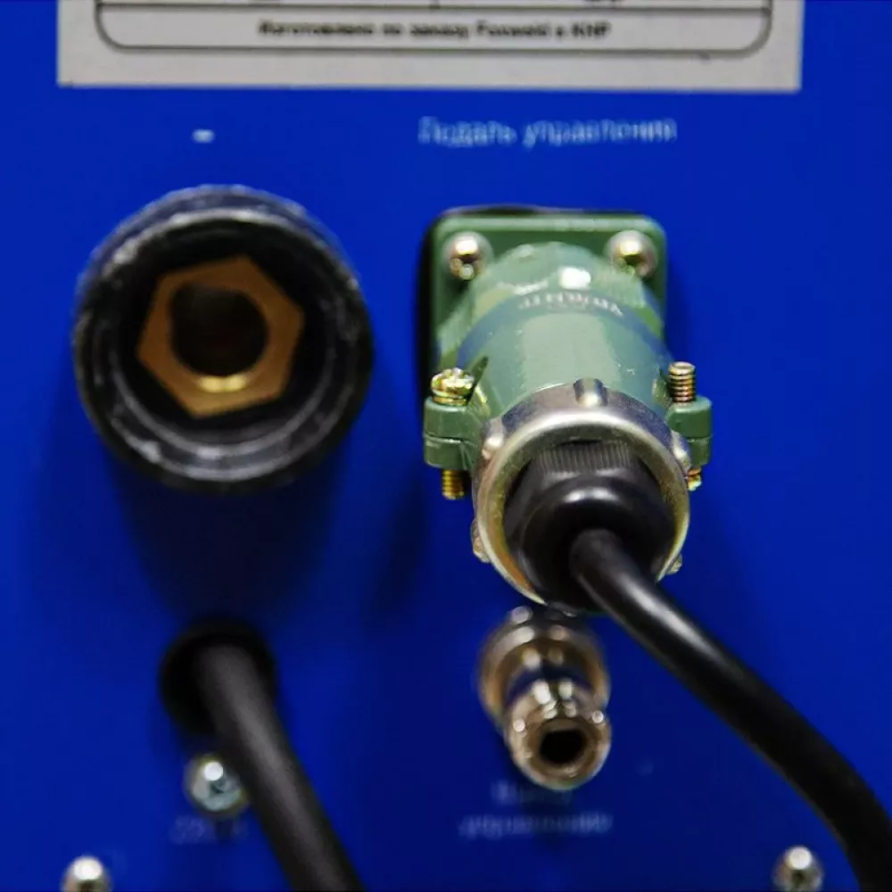 FoxWeld Атлант-0.5 сварочный вращатель 1921