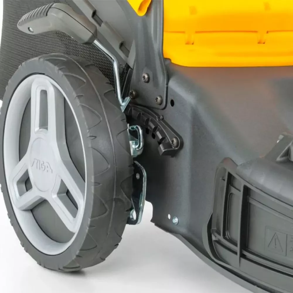 Бензиновая газонокосилка Stiga Combi 48 SQ, 2L0486848/ST1